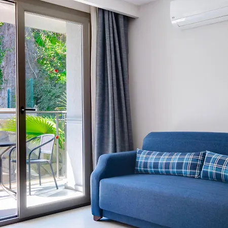 Apartmán With Balcony Shared Pool 5 Min To Beach